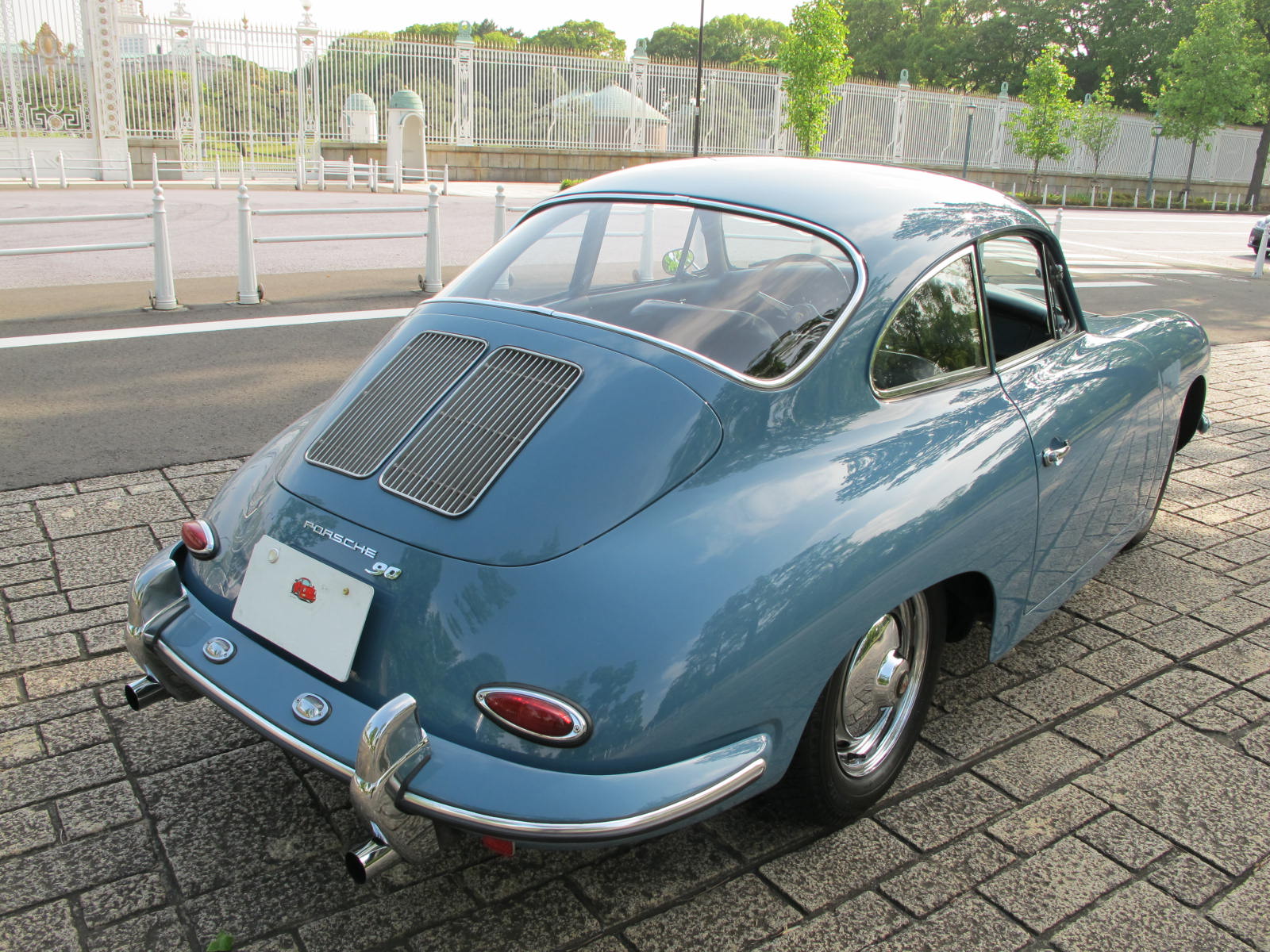 C2紺 074