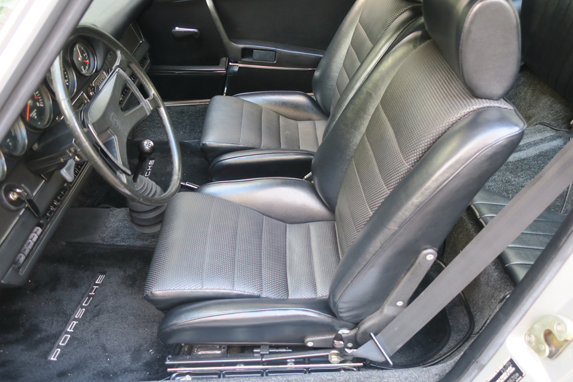 porsche_911s_coupe_1973_202007_34