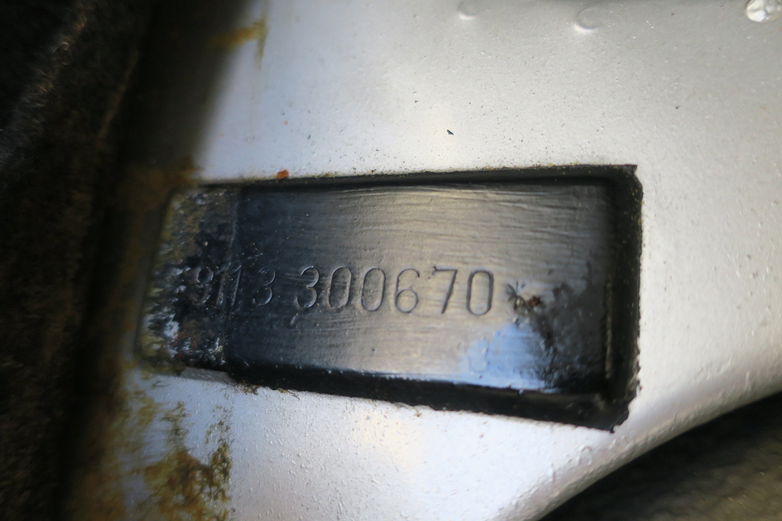 porsche_911s_coupe_1973_202007_56